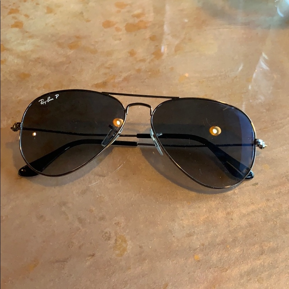 Polarized ray bans